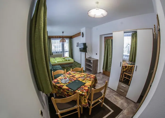Gasthof U Arnosta Sklare Harrachov