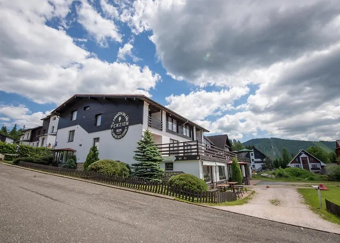 Gasthof U Arnosta Sklare 3*