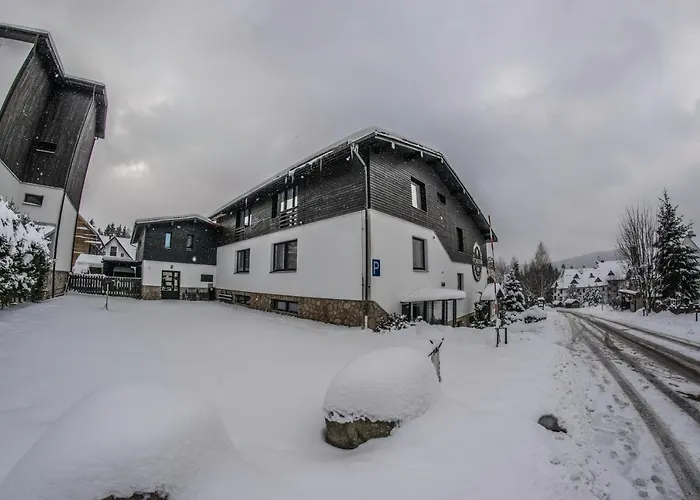 U Arnosta Sklare Gasthof 3*