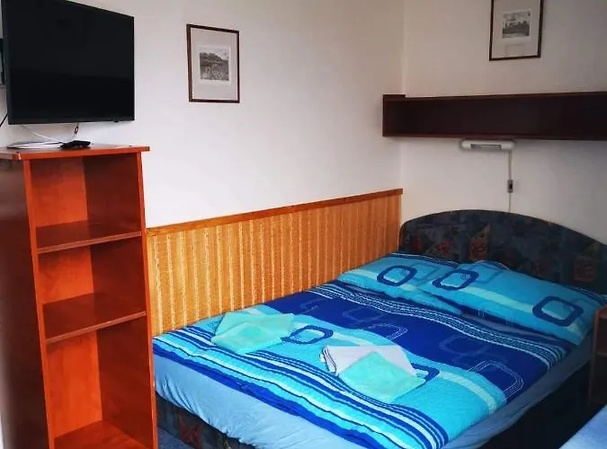 Gasthof U Arnosta Sklare 3*